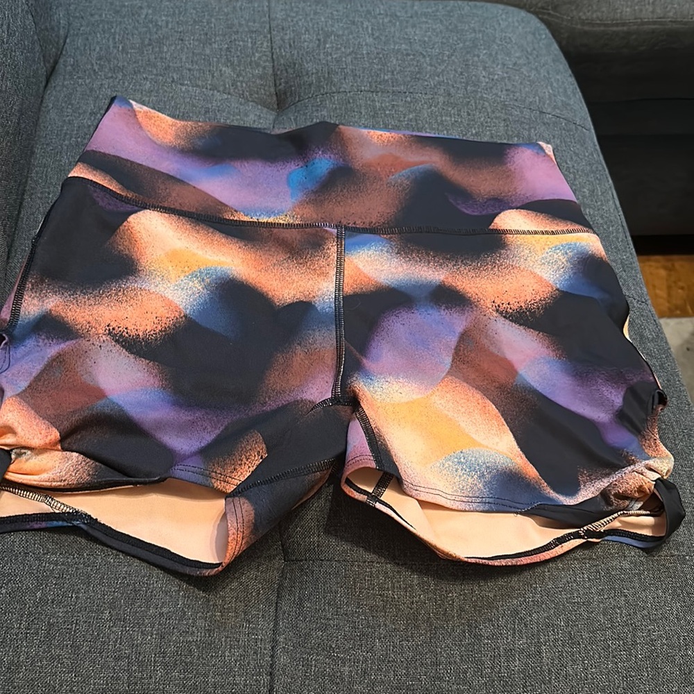 Fabletics bike shorts size large